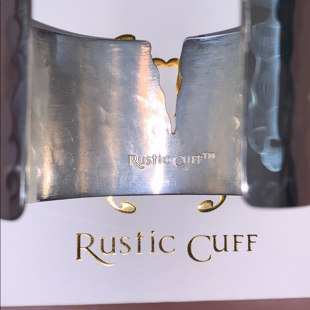 🎁Rustic Cuff Bracelet🎁 - Picture 3 of 9